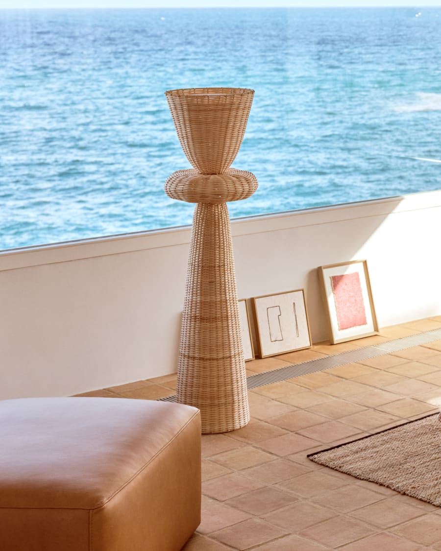 Sculptural Rattan Japandi Floor Lamp