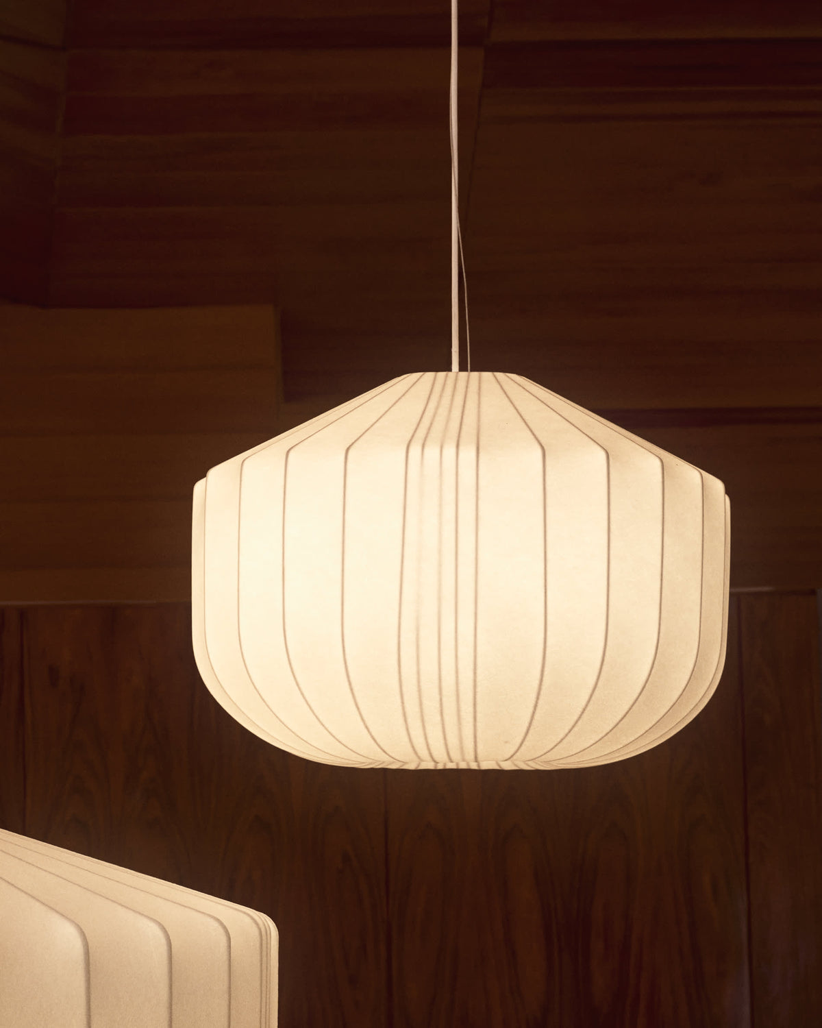 White Japandi Hanging Lamp