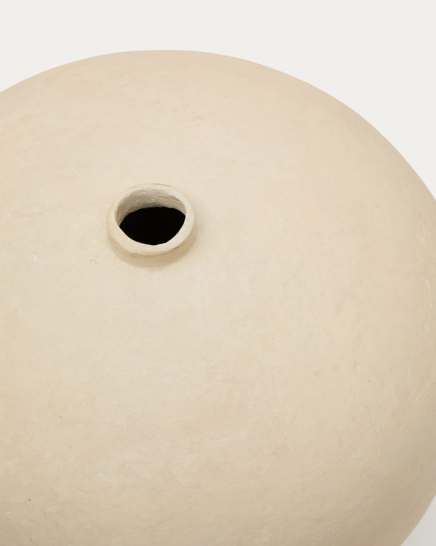 Round Japandi Vase