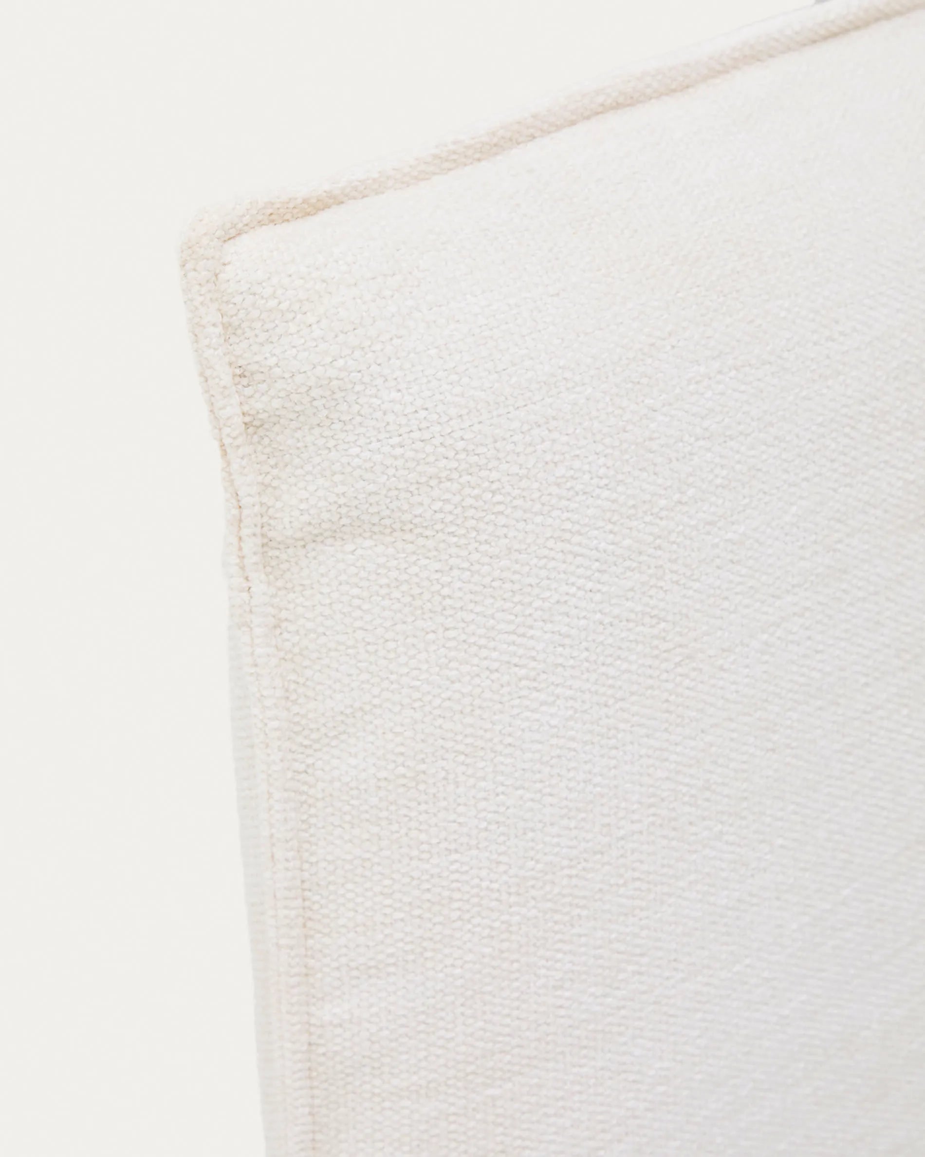 White Chenille Japandi Bed 180x200cm