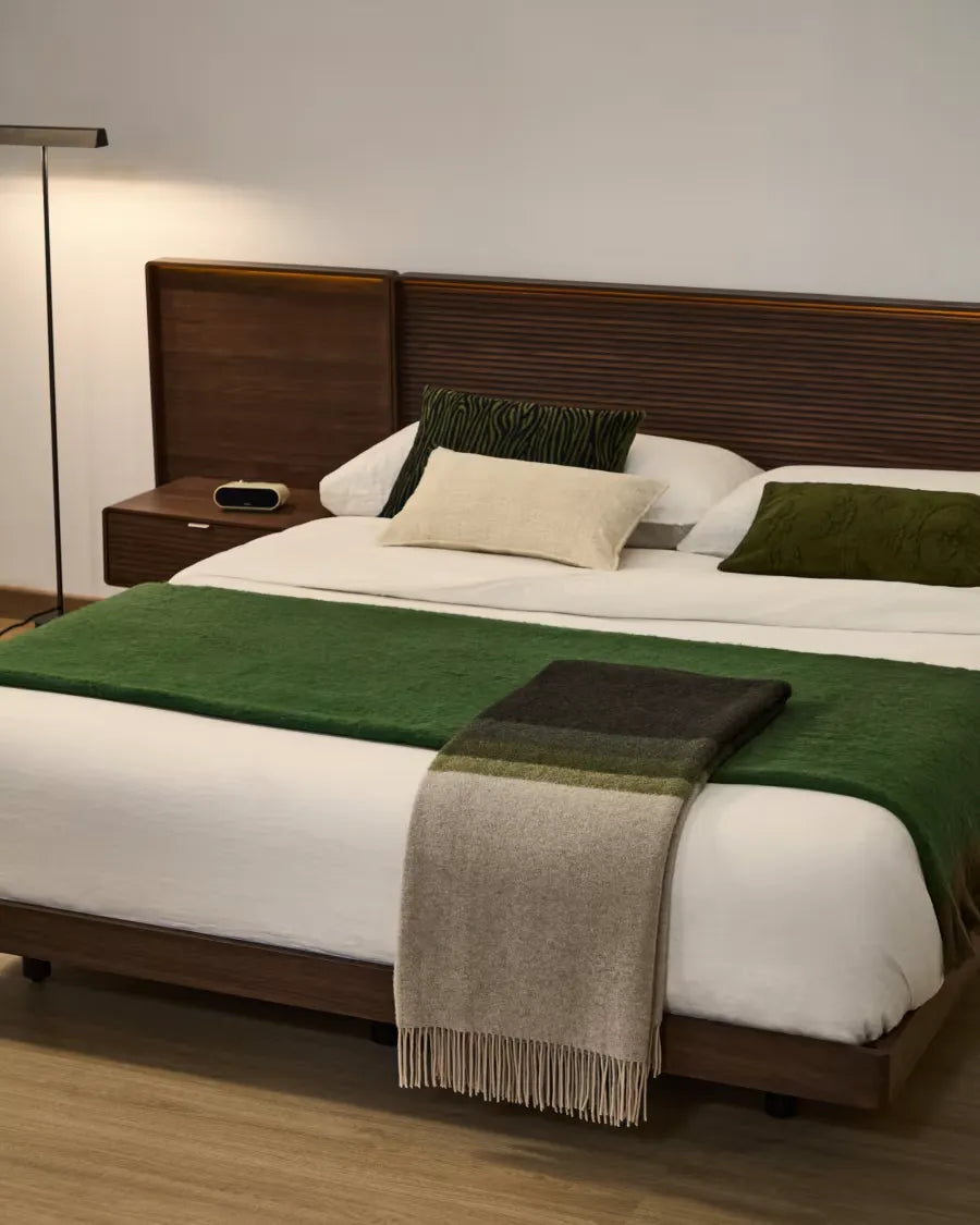 Walnut Veneer Japandi Bed with Tables 180x200cm